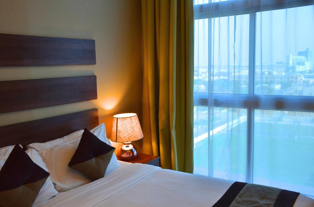 Blaire Executive Suites 14/58