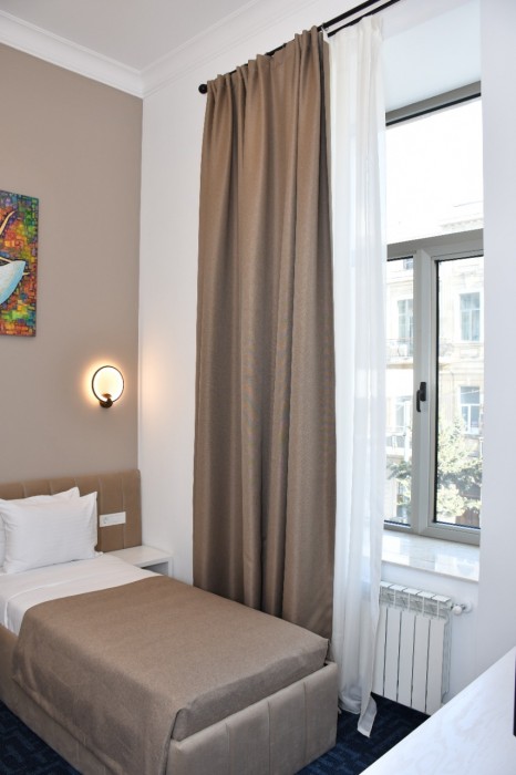 Callisto Hotel 12/54