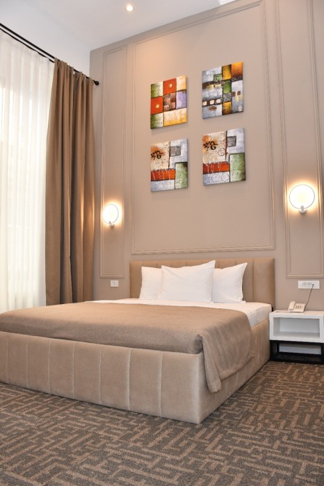 Callisto Hotel 9/54