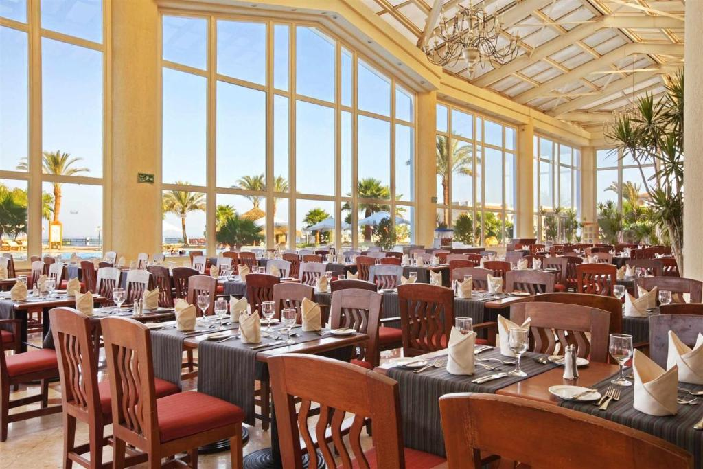 Safir Sharm Waterfalls Resort (EX Hilton sharm waterfalls) 9/10