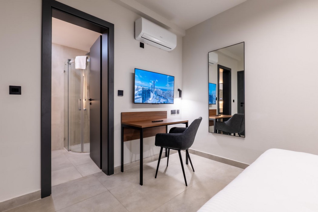 Onyx Hotel 25/163