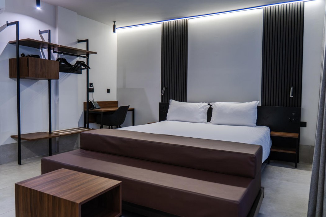 Onyx Hotel 52/163