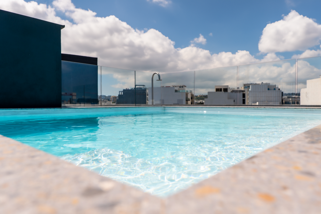 Onyx Hotel 121/163