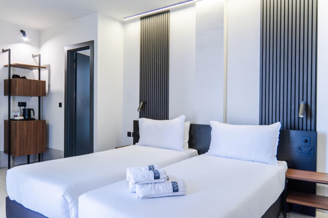 Onyx Hotel 35/163