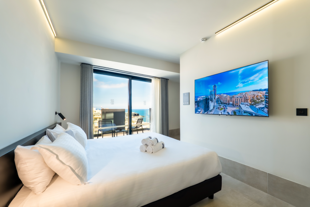 Onyx Hotel 91/163