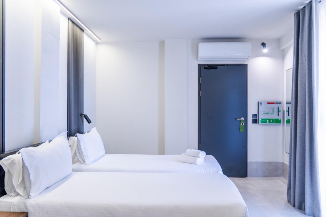 Onyx Hotel 68/163