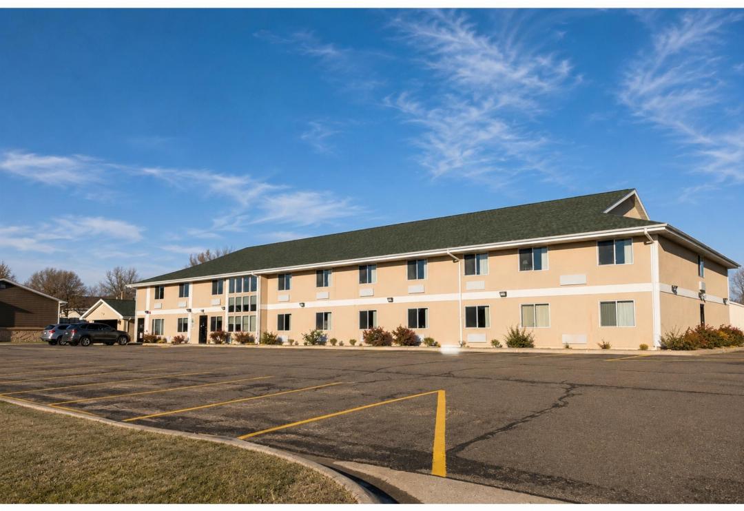 Bilmar Inn & Suites Dell Rapids Near Sioux Falls in DELL RAPIDS - SD