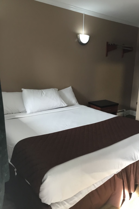 Americas Best Value Inn Avenel Woodbridge 7/24