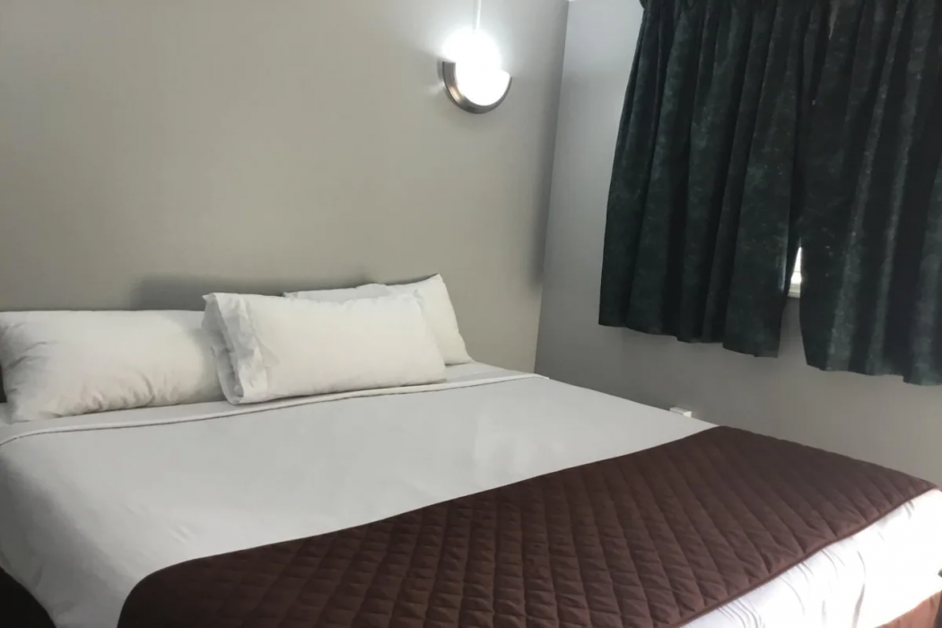 Americas Best Value Inn Avenel Woodbridge 9/24