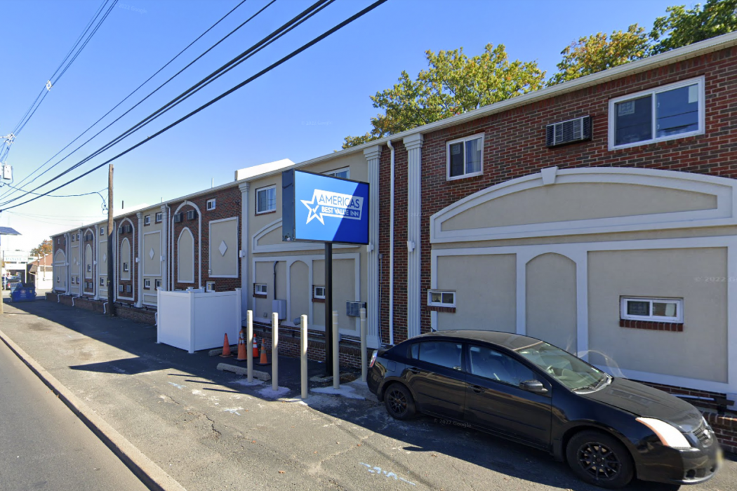 Americas Best Value Inn Avenel Woodbridge 1/24