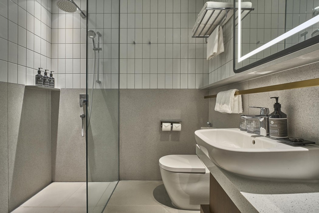 Oakwood Premier Raffles Place Singapore 54/65