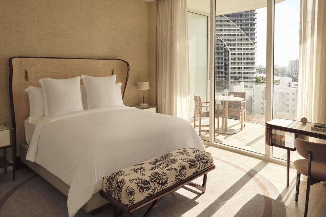 Four Seasons Hotel And Residences Fort Lauderdale 10/33
