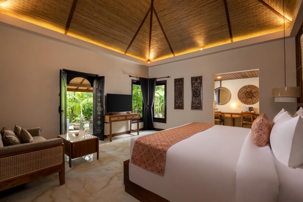Tonys Villas and Resort Seminyak Bali 10/42