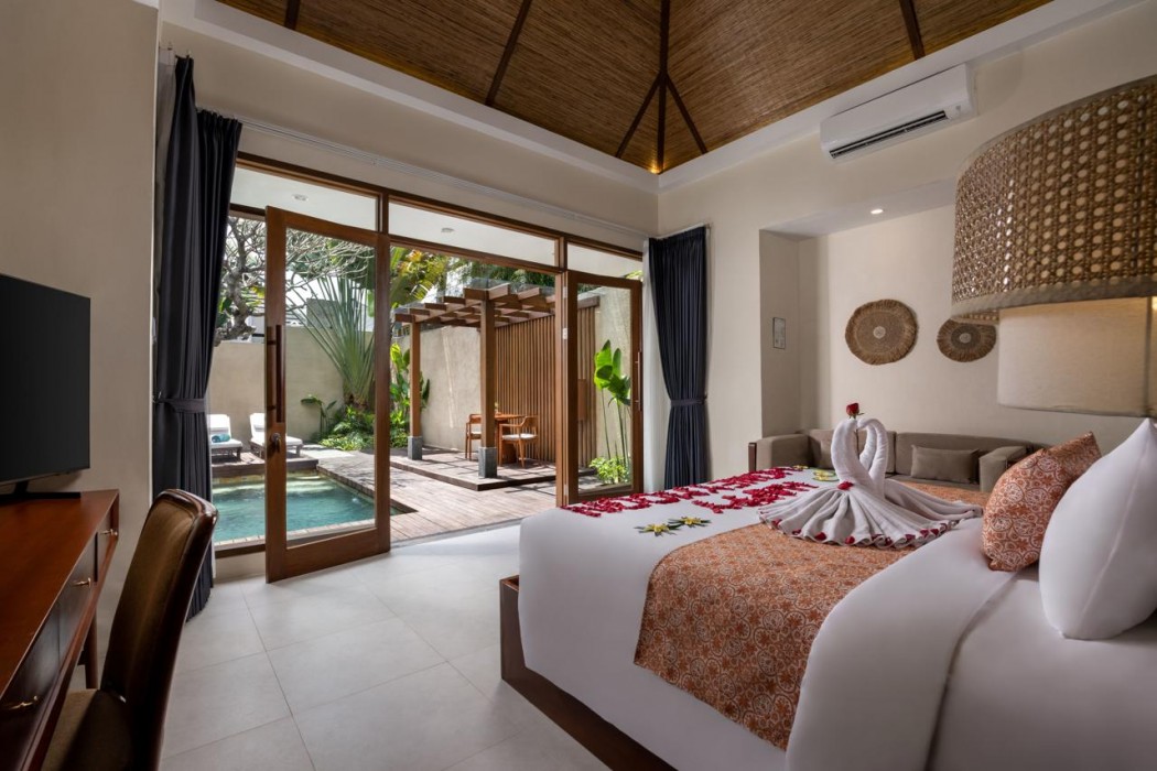 Tonys Villas and Resort Seminyak Bali 17/42