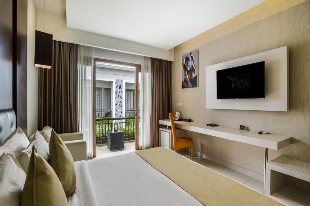 Tonys Villas and Resort Seminyak Bali 19/42