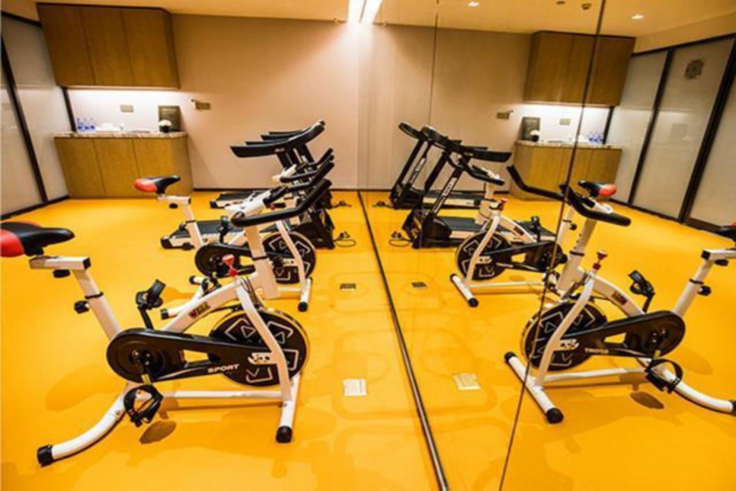 Echeng Hotel (Zhanjiang Wuchuan Haigang Avenue) 9/10