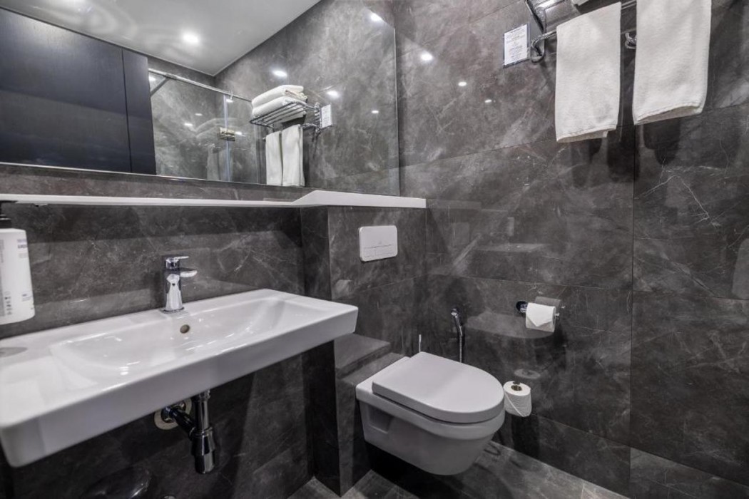 Onyx City Center 18/20