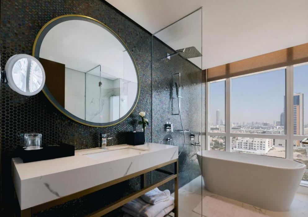 Movenpick Jumeirah Village Triangle 12/82