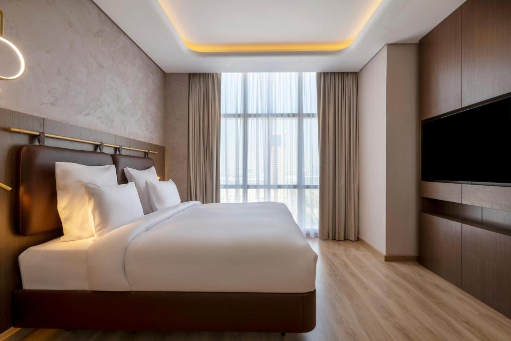 Movenpick Jumeirah Village Triangle 14/82