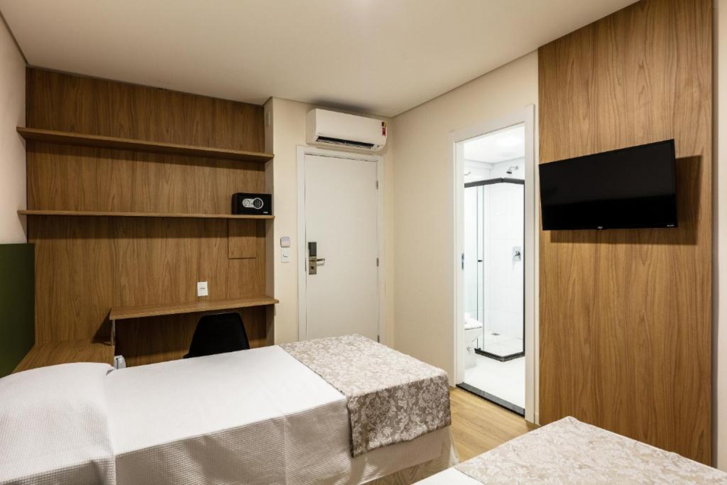 Viale Iguassu Hotel 15/38