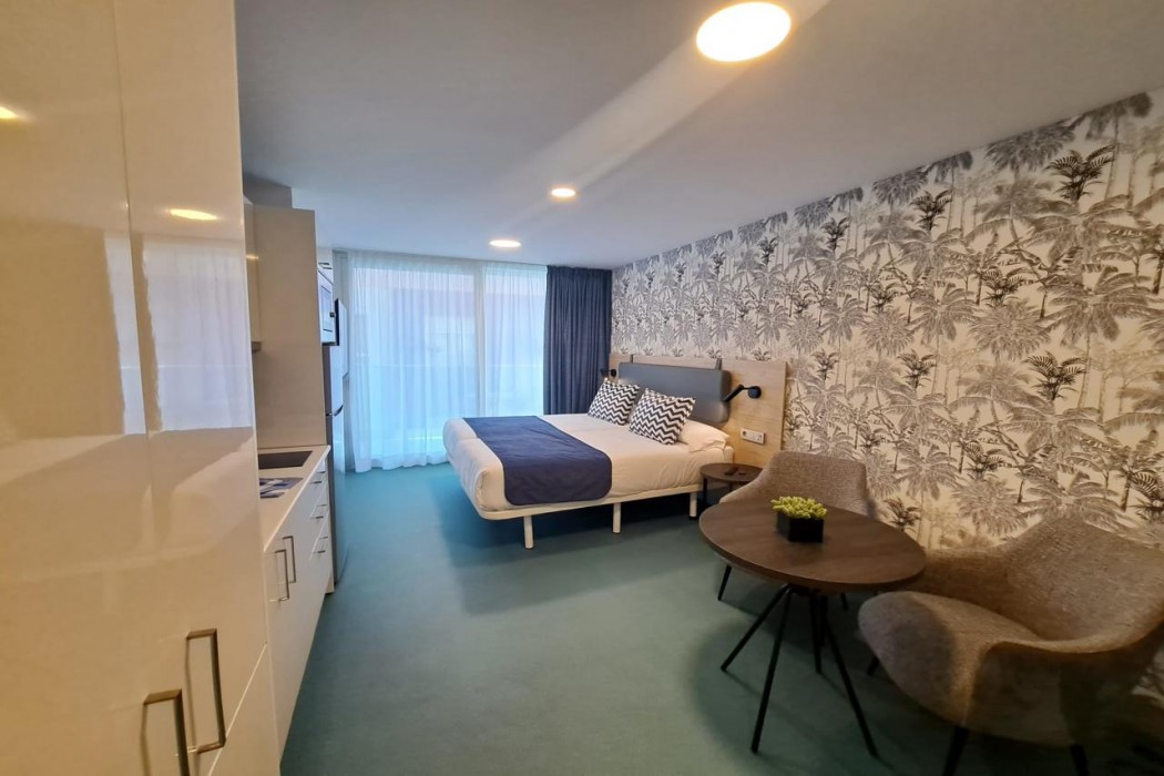 RK Farallon Canteras 8/72