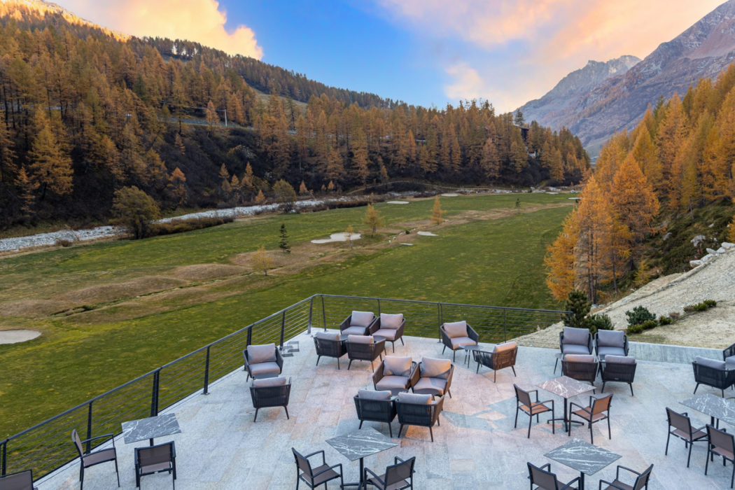 VRetreats Cervino The Alps 31/61
