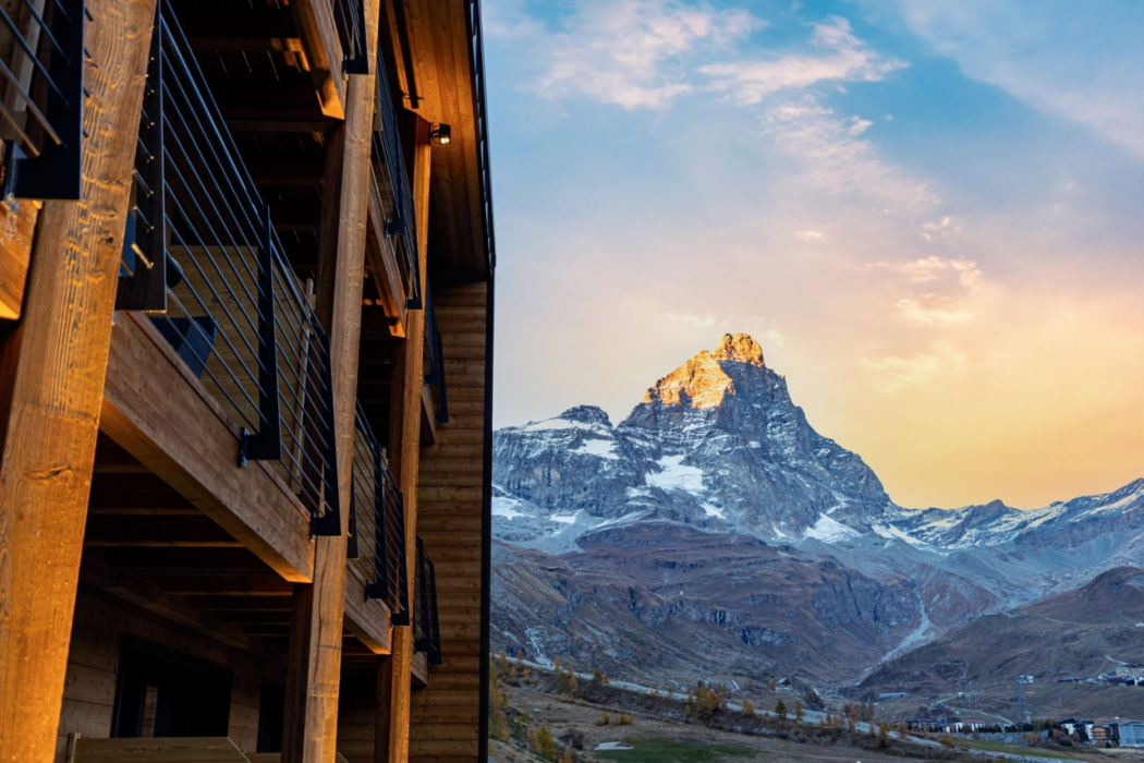 VRetreats Cervino The Alps in VALTOURNENCHE