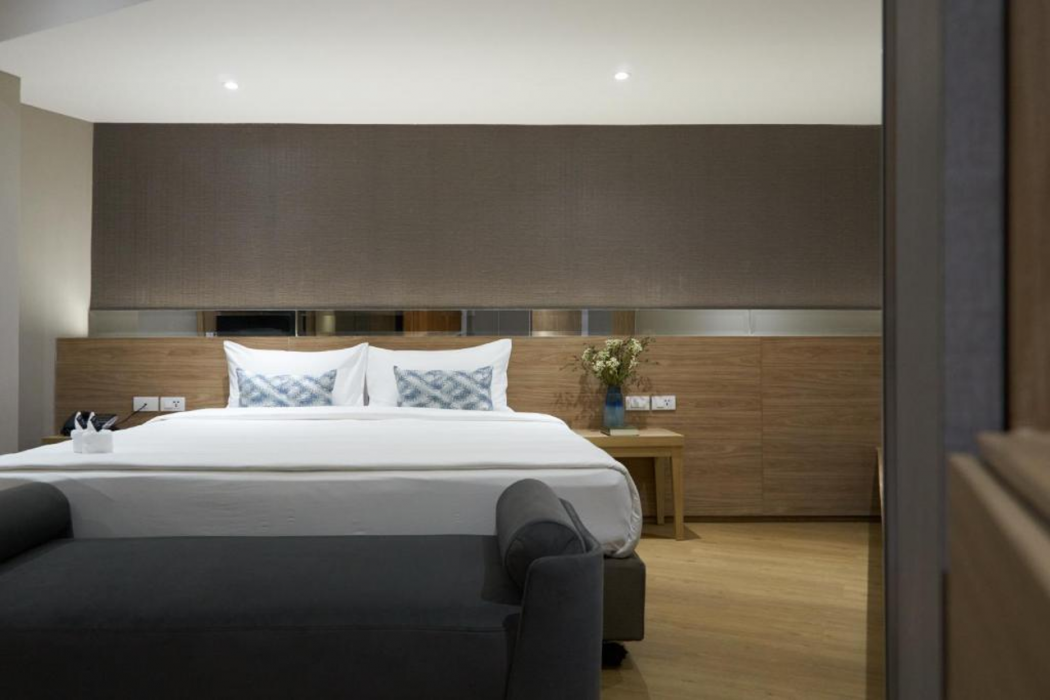 Almas Hotel Bangkok 14/65