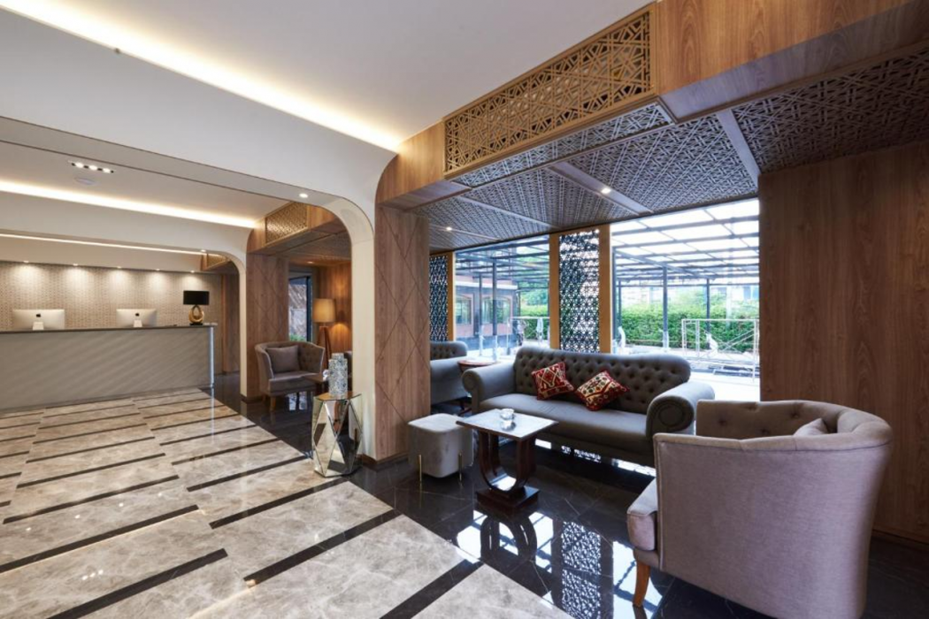Almas Hotel Bangkok 6/65