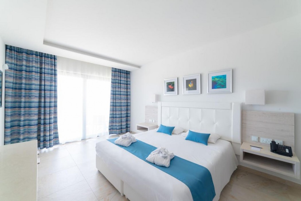 Ramla Bay Resort 17/72