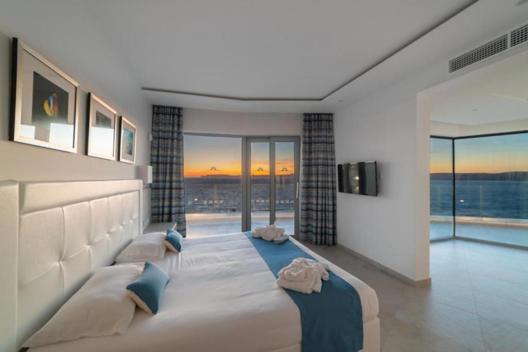 Ramla Bay Resort 25/72