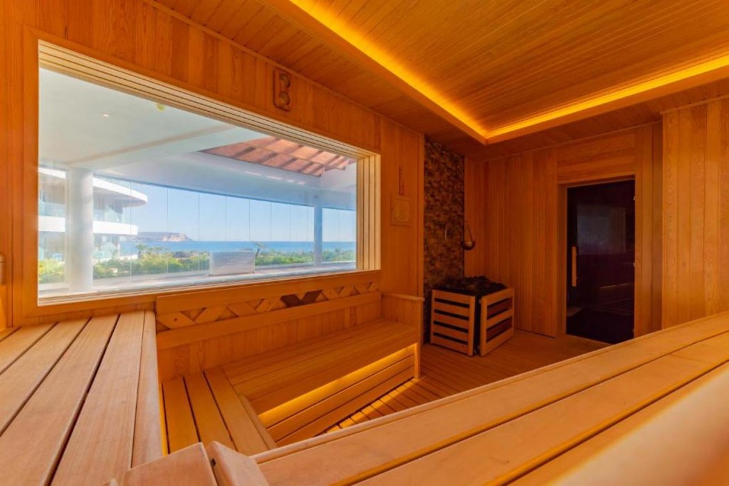 Ramla Bay Resort 33/72