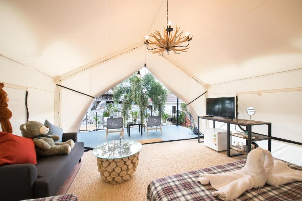 Mont Blanc Base Camp Khao Yai 13/58