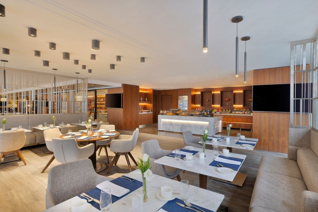 Jeddah Marriott Hotel Madinah Road 33/70