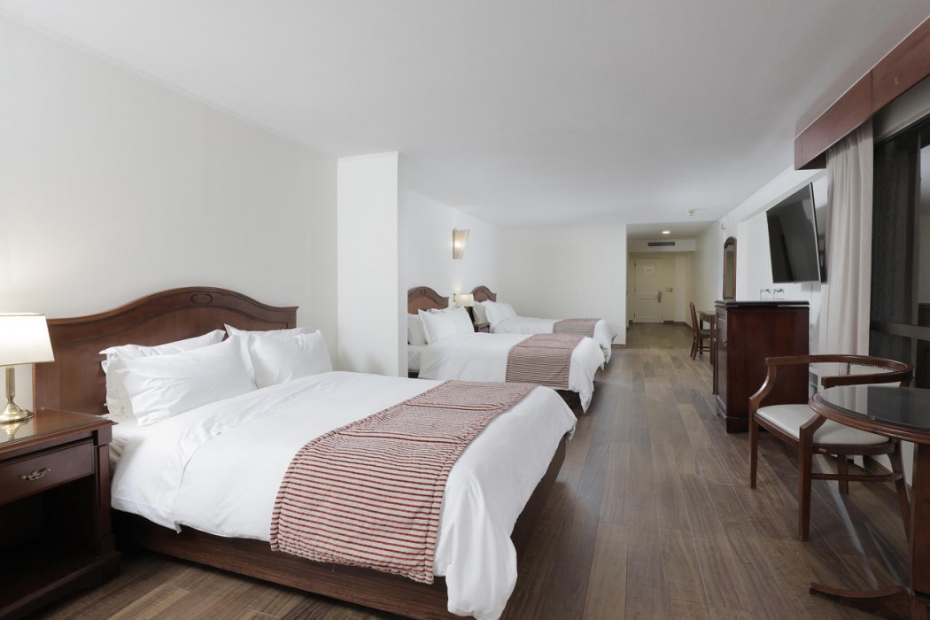 MR. Hotel 20/69