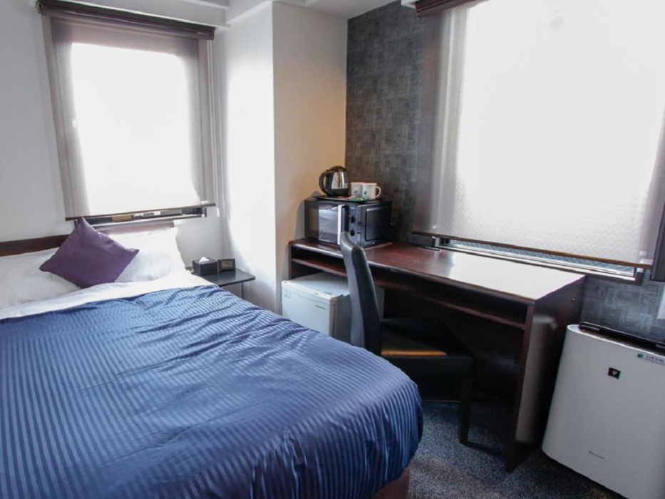 Hotel Livemax Kobe Sannomiya 8/28