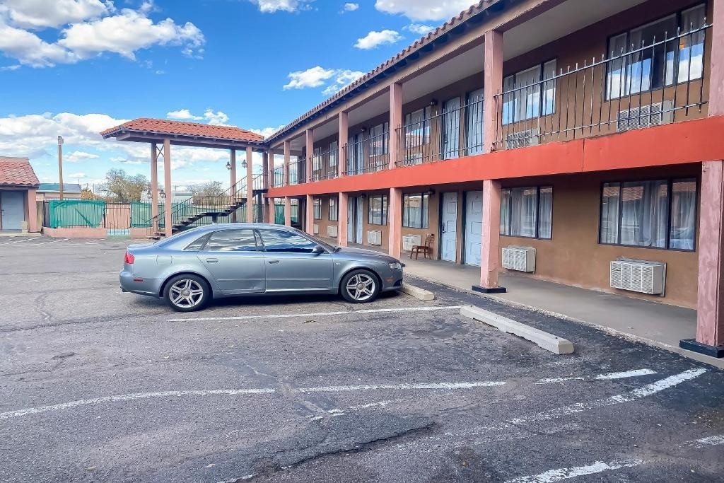 San Miguel Inn 5/69