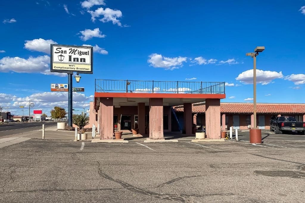 San Miguel Inn 2/69