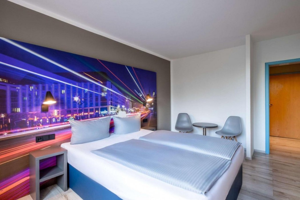Hotel Berlin Lichtenberg 11/27