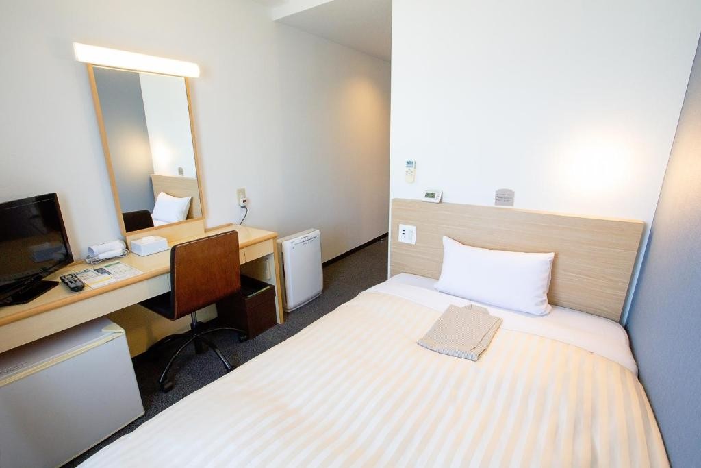 Super Hotel Matsuyama 10/43