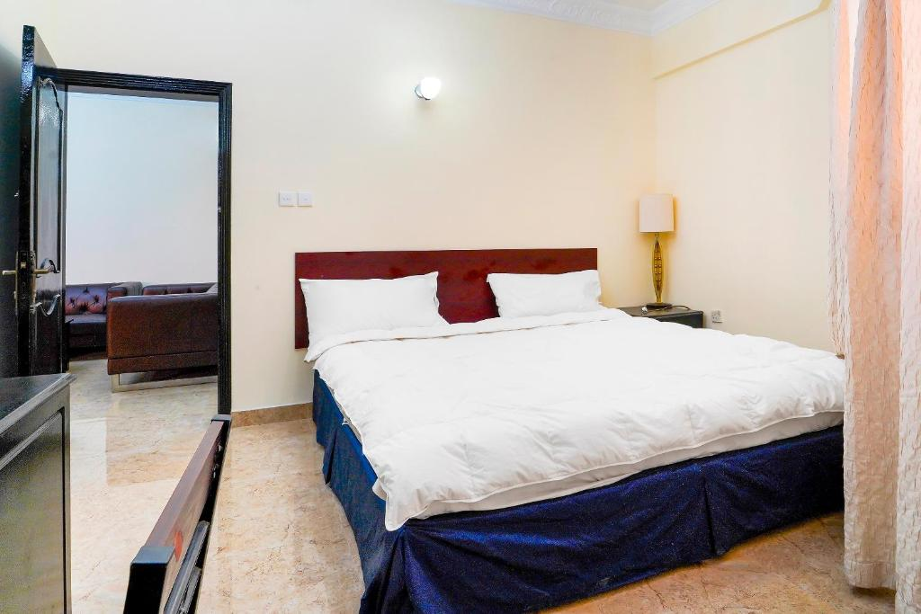 OYO 124 Al Salam Palace Hotel 14/28