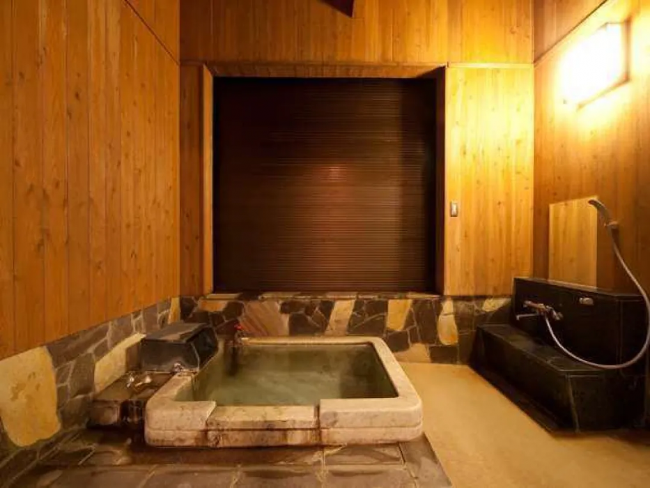 Yufuin Onsen Iyashi no Sato Kanputei 9/25