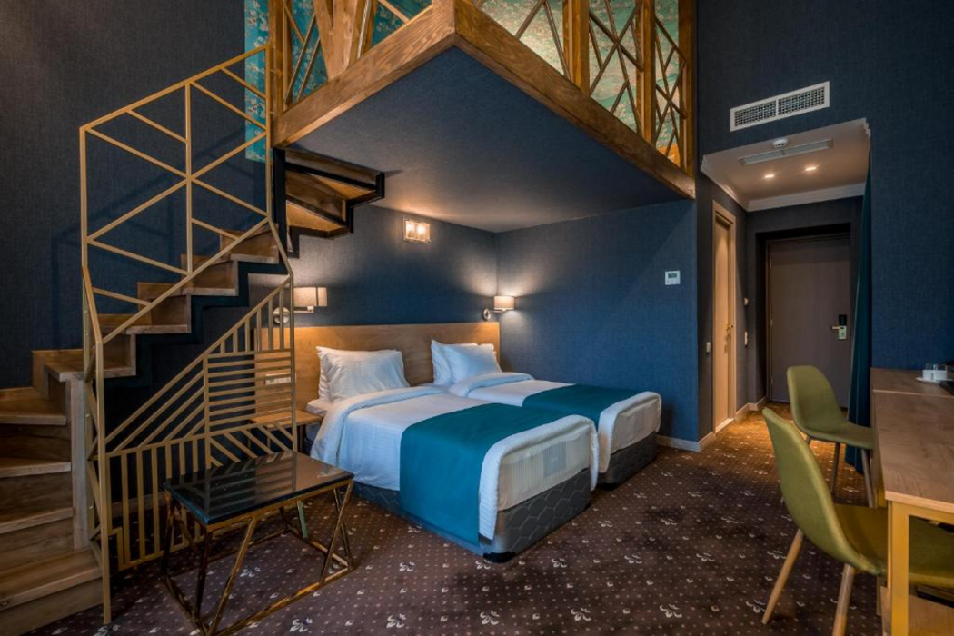 Hotel Gladius inn 7/63