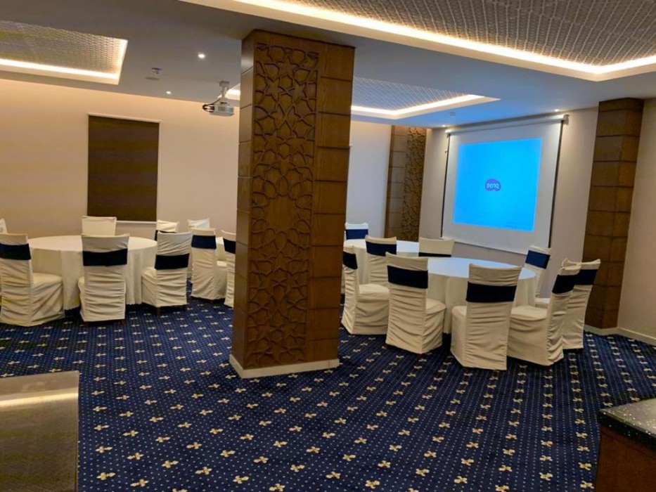 Banan hotel 30/62