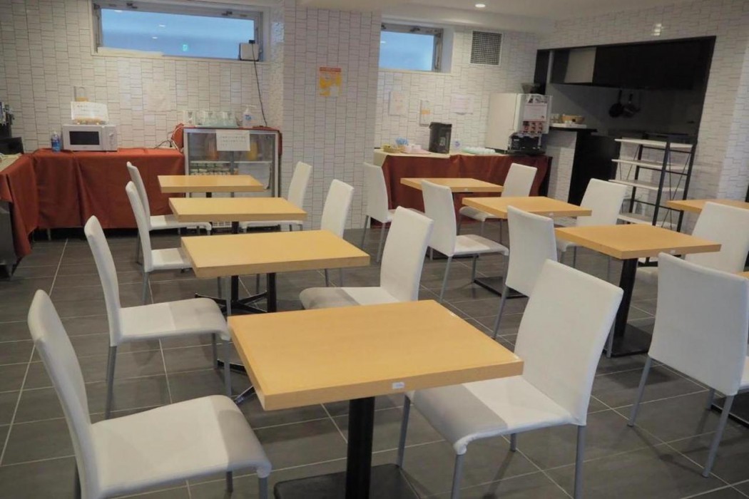 Hotel Excellence Enmachi Ekimae 24/42