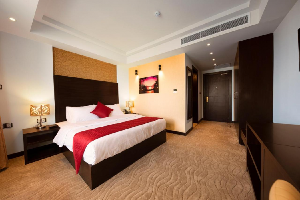 Horizon hotel 7/45