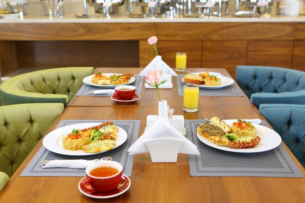 فندق ويك اند صاري(Weekend Hotel Sari) 30/80