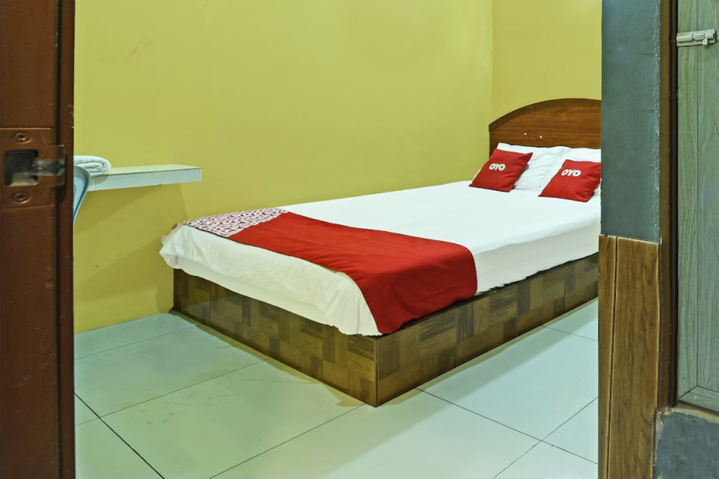 OYO 89656 Melati Hotel Nilai 8/28