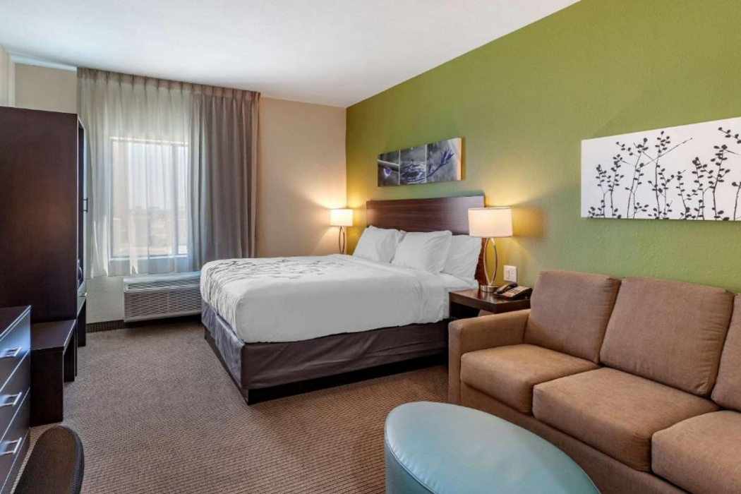 Sleep Inn & Suites Waller, TX 8/26