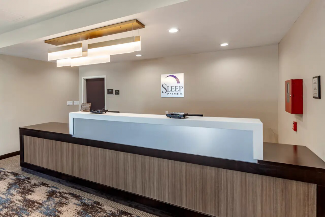 Sleep Inn & Suites Waller, TX 3/26
